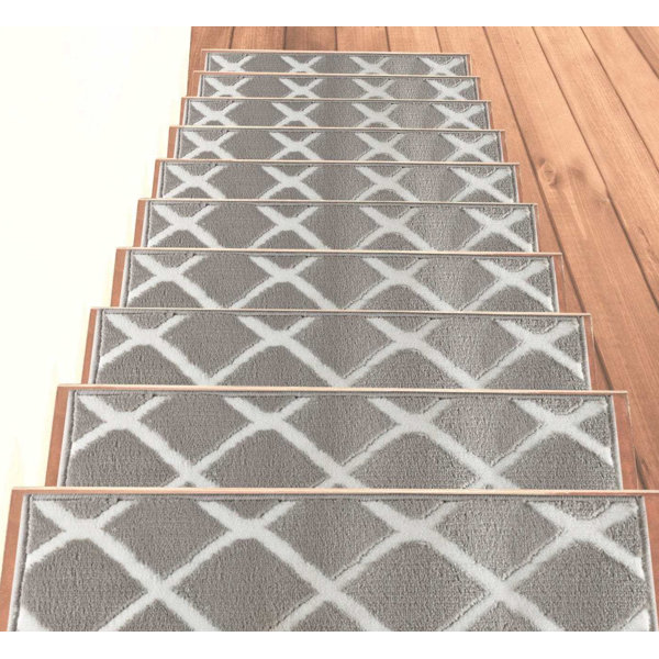 Foundry Select Bierly Non Slip Stair Treads Gray/White 9"x28" Machine Washable Stair Carpet with